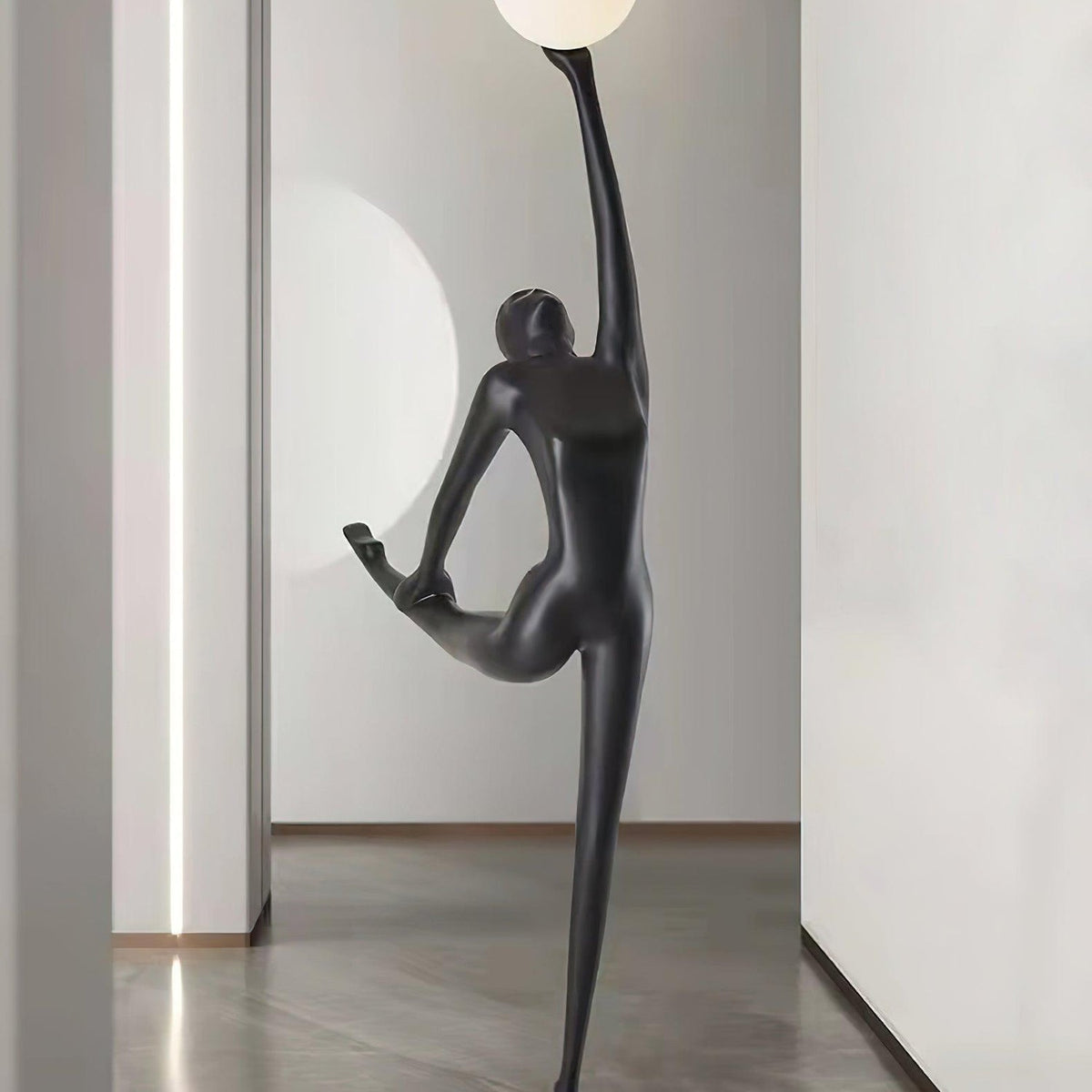 Lyrielle vloerlamp Ballerina in zwart