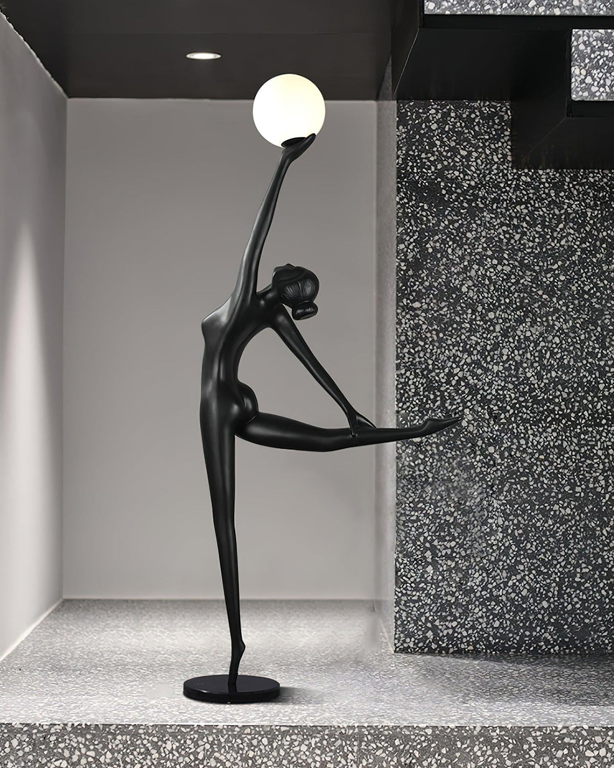 Lyrielle vloerlamp Ballerina in zwart