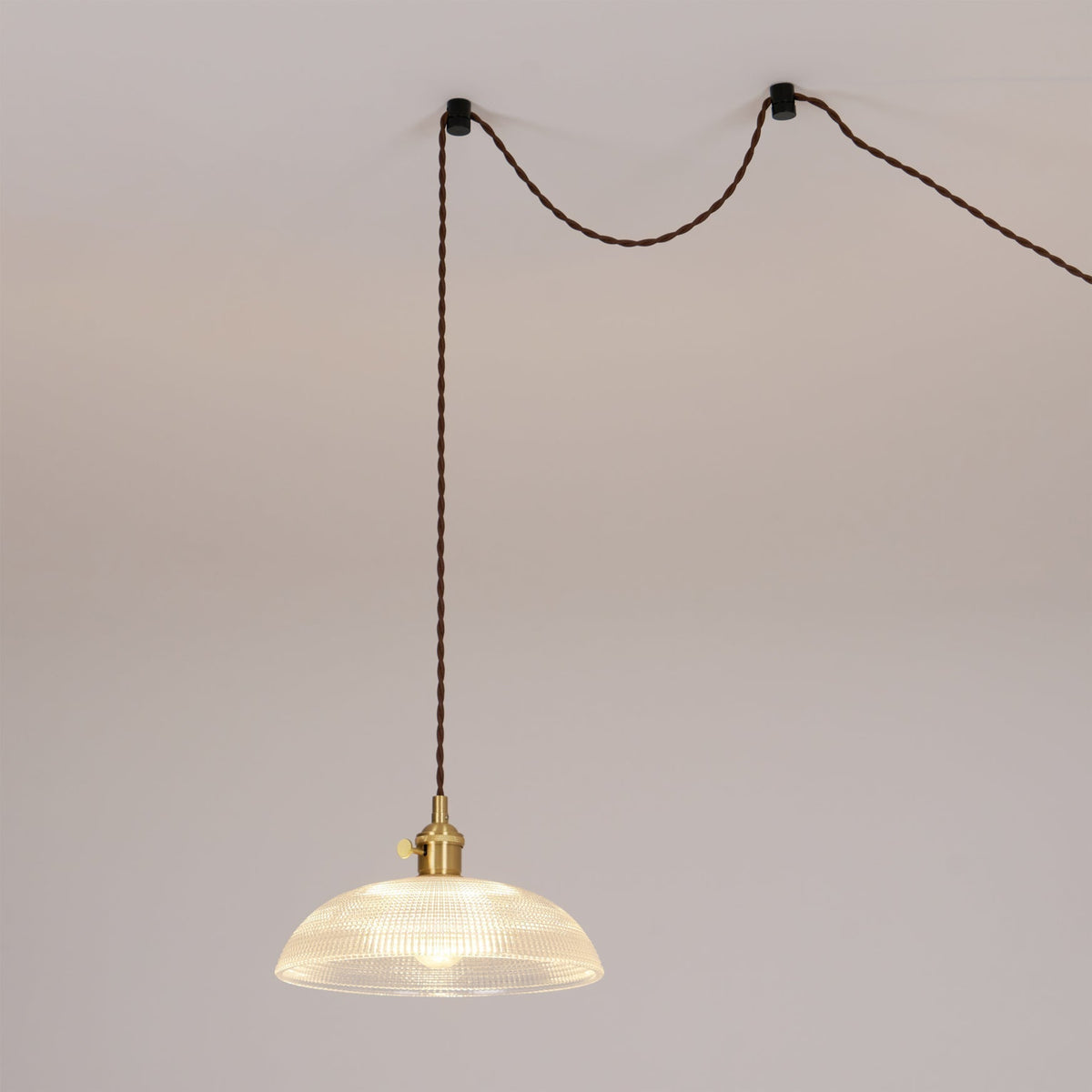 Crinel hanglamp van messing en glas