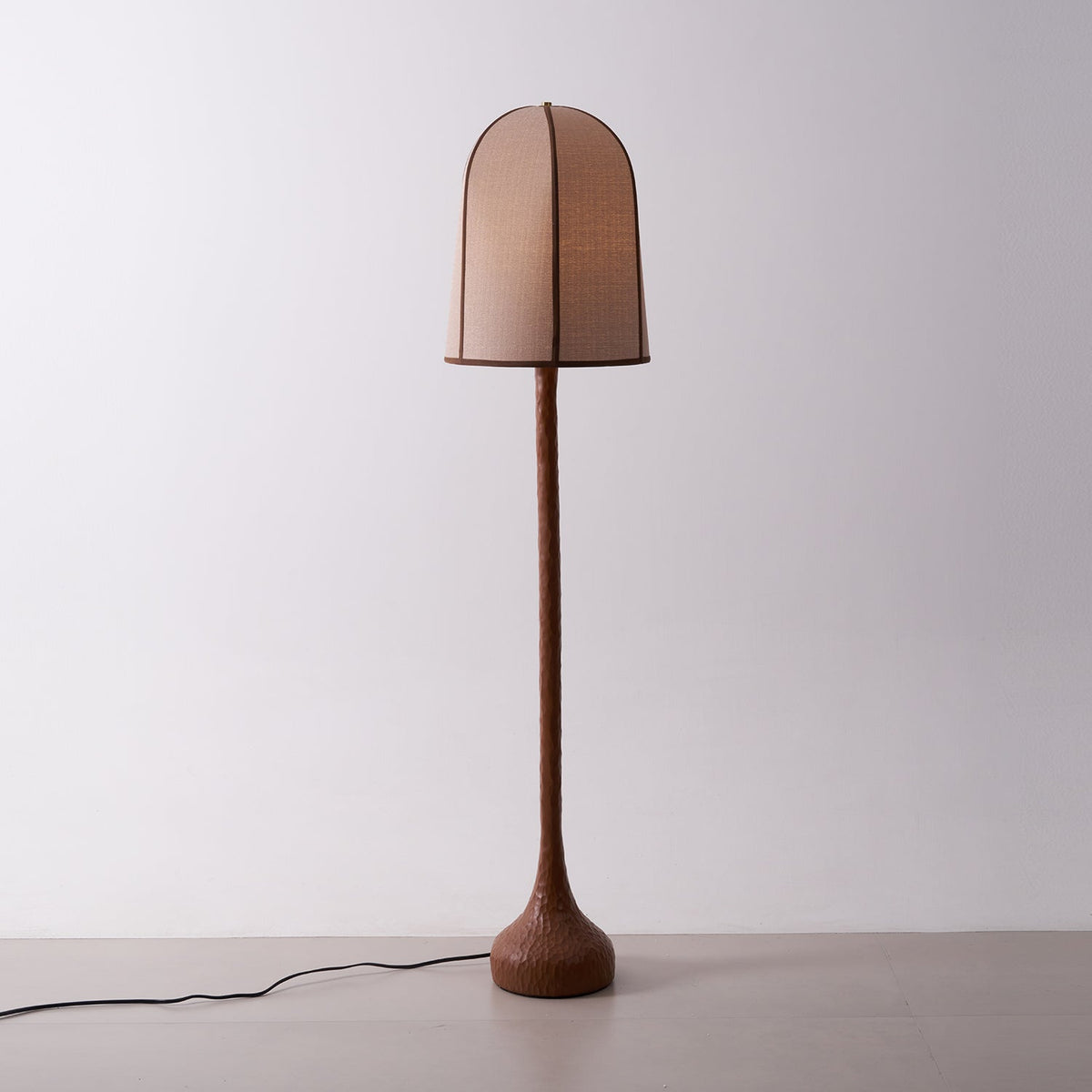 Aveneria vloerlamp