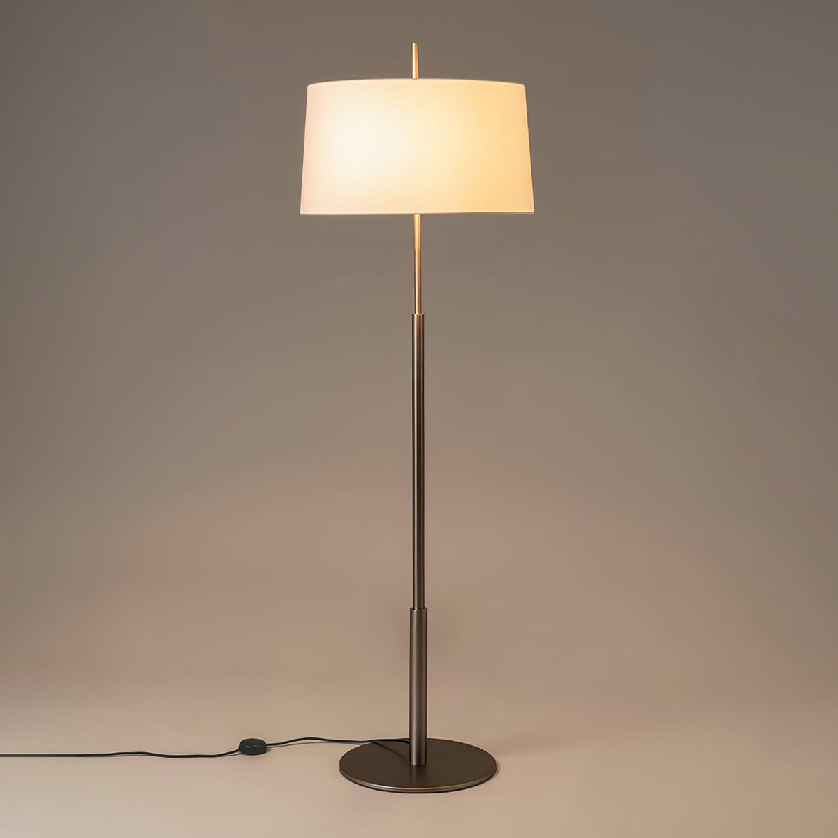 Brooks Minimalistische vloerlamp