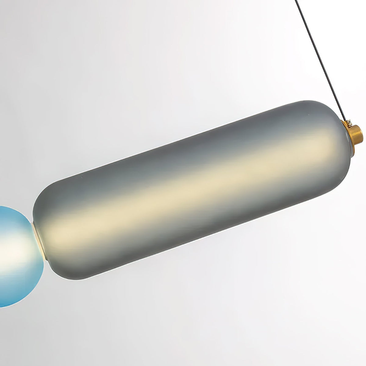 Lioririse hanglamp met gekleurde glas modern