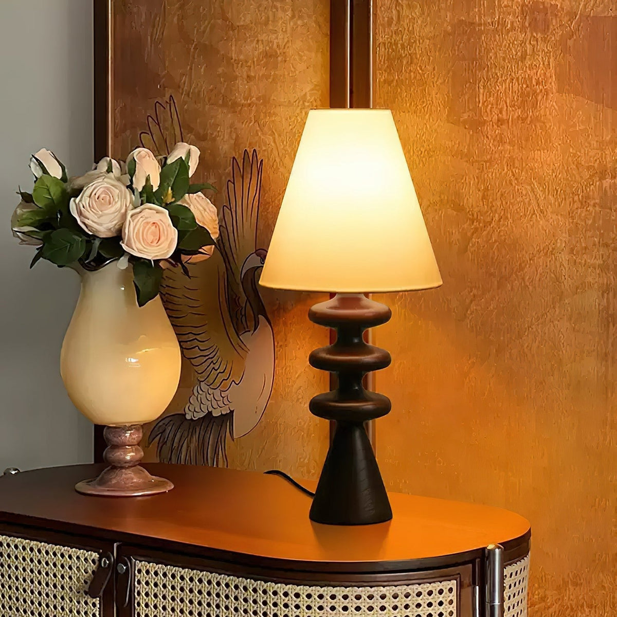 Zelms moderne tafellamp van hout