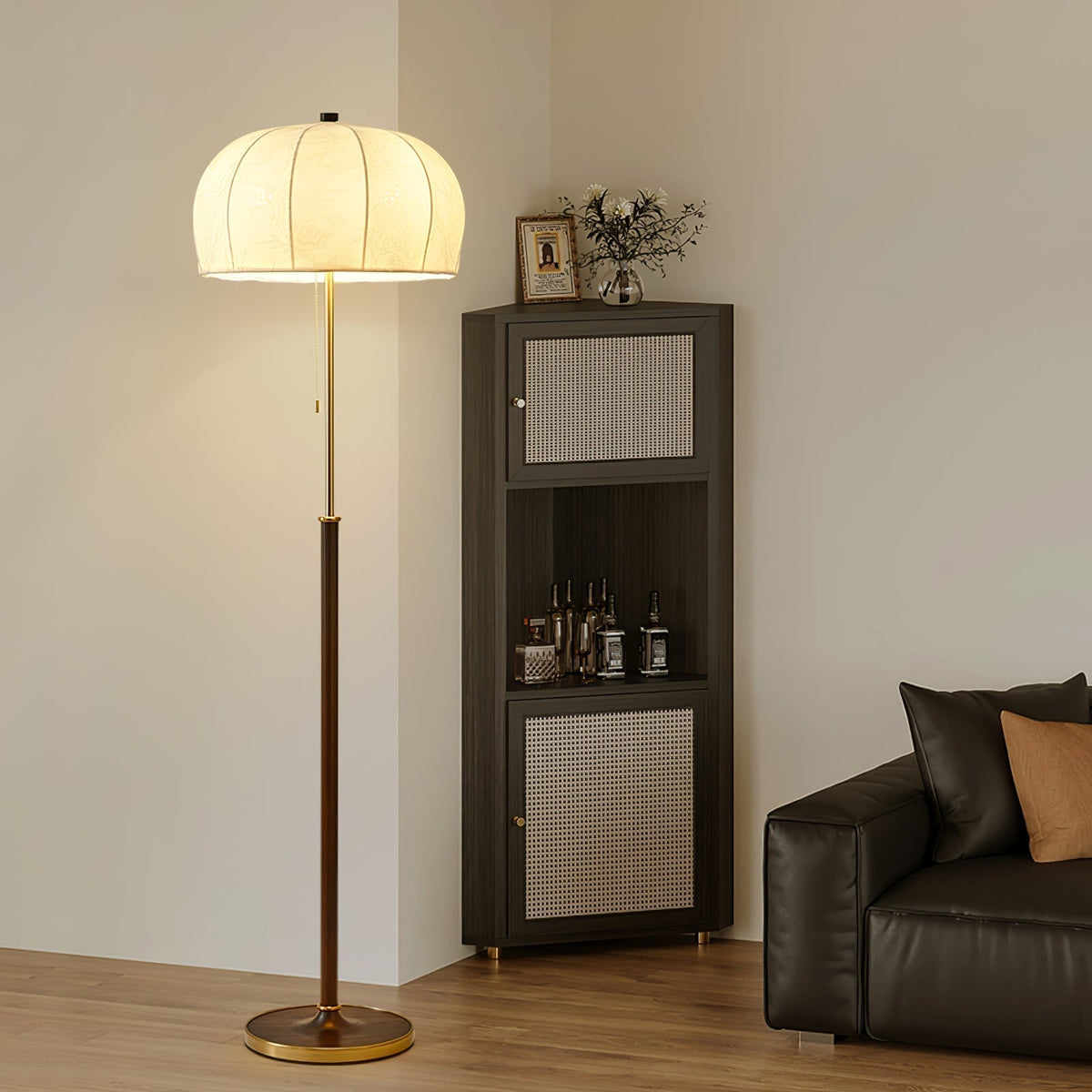 Cularo vloerlamp van stof en hout