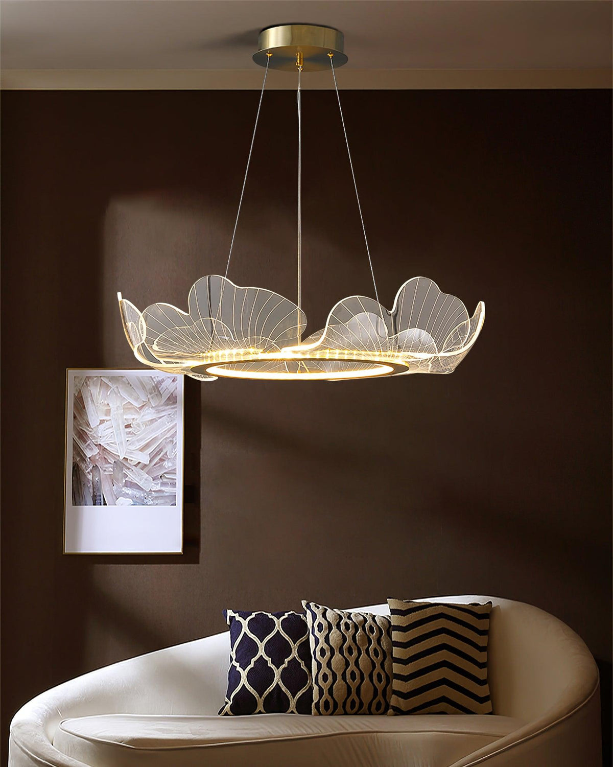 Lucisora hanglamp met mat acryl en bloemblaadring