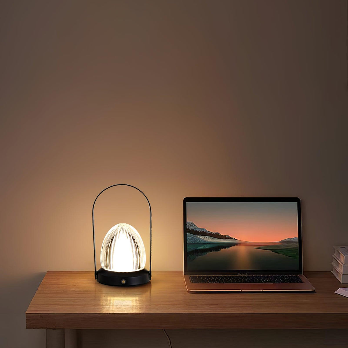 Glow Moderne tafellamp van ijzer