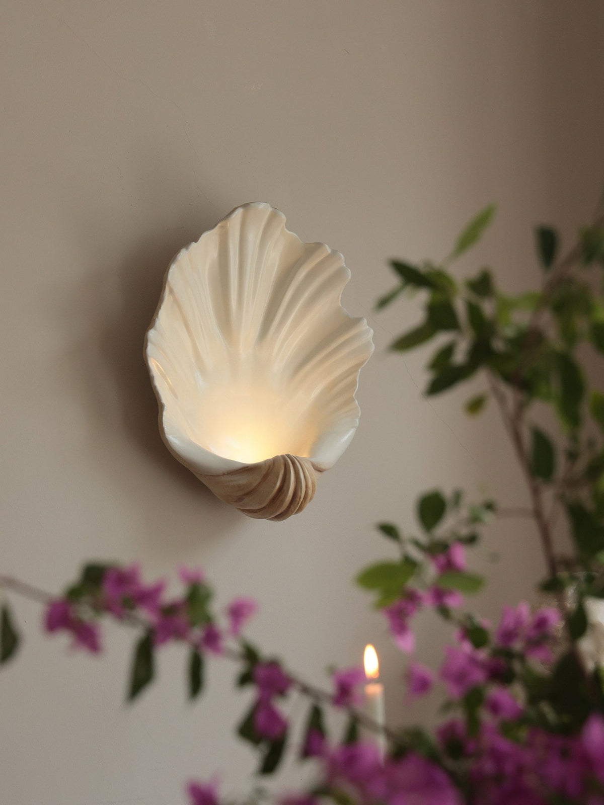 Shell wandlamp Crème Resineuze Wabi-Sabi