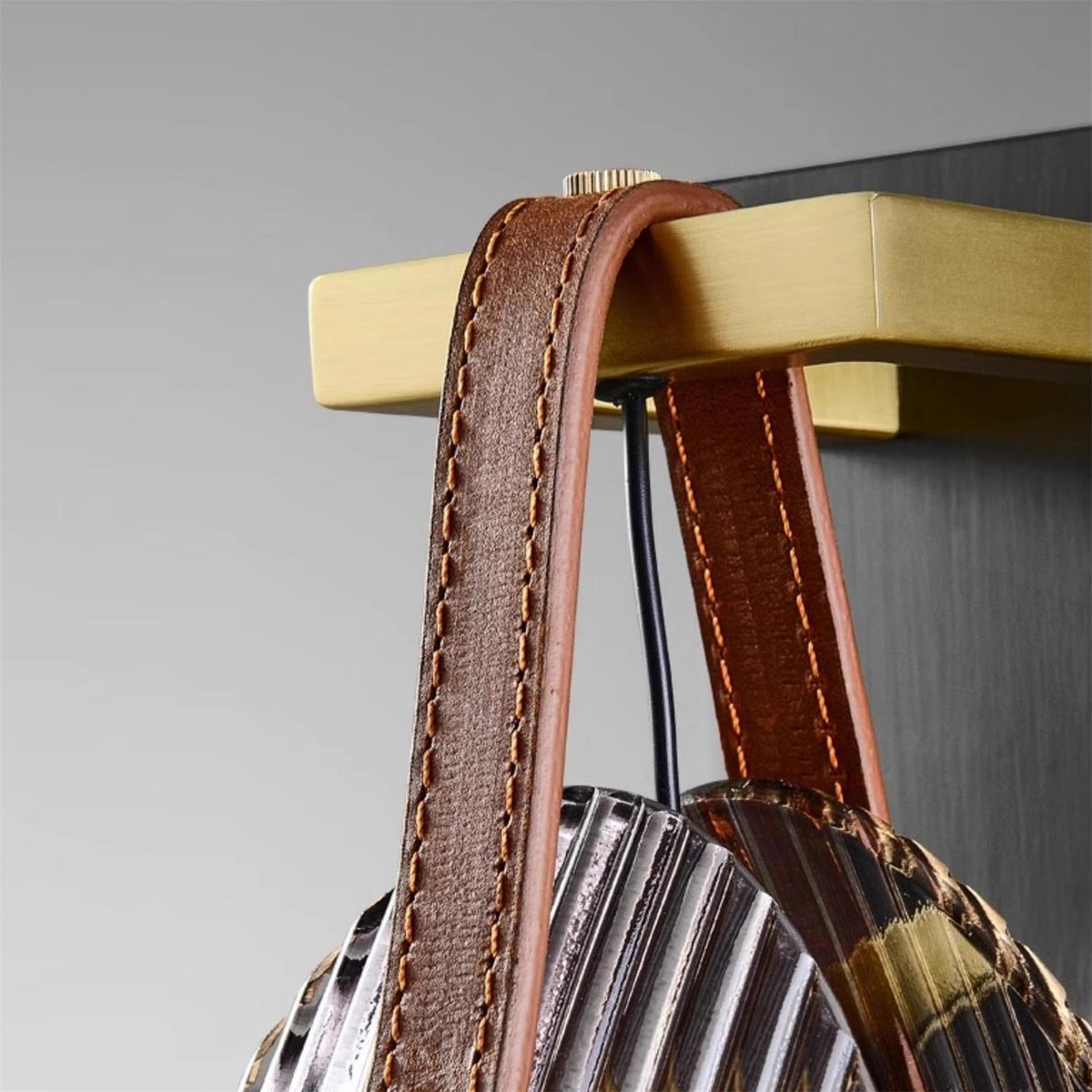 Teriisenne wandlamp