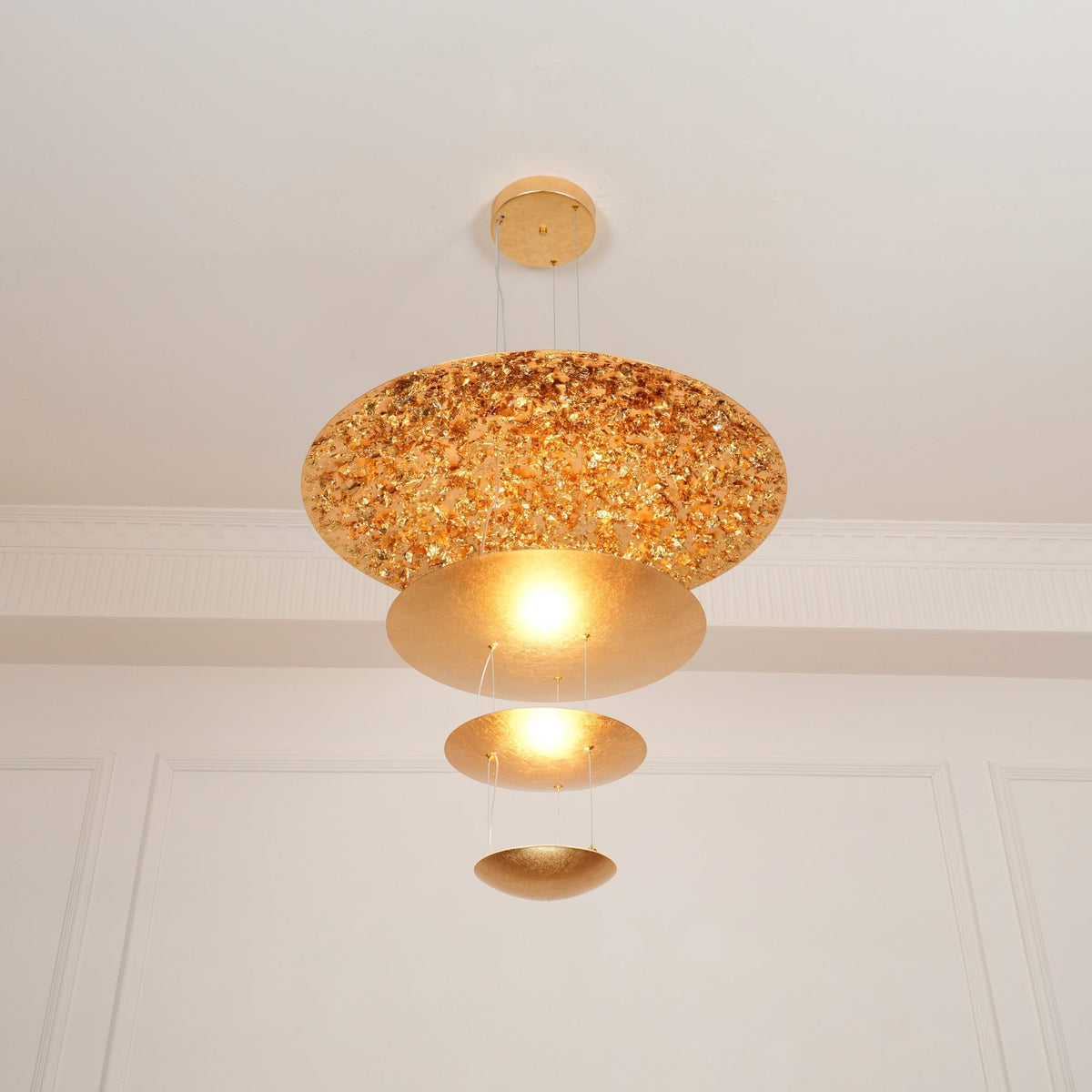Phelion gelaagde hanglamp van goudfolie