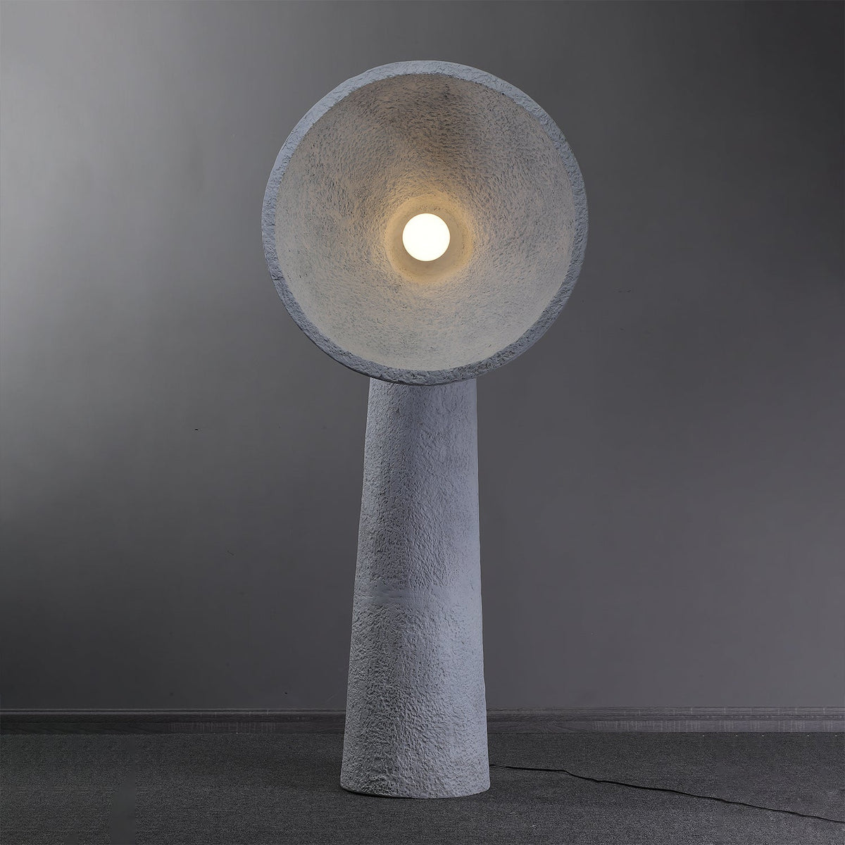 Arliris Concrete tafellamp