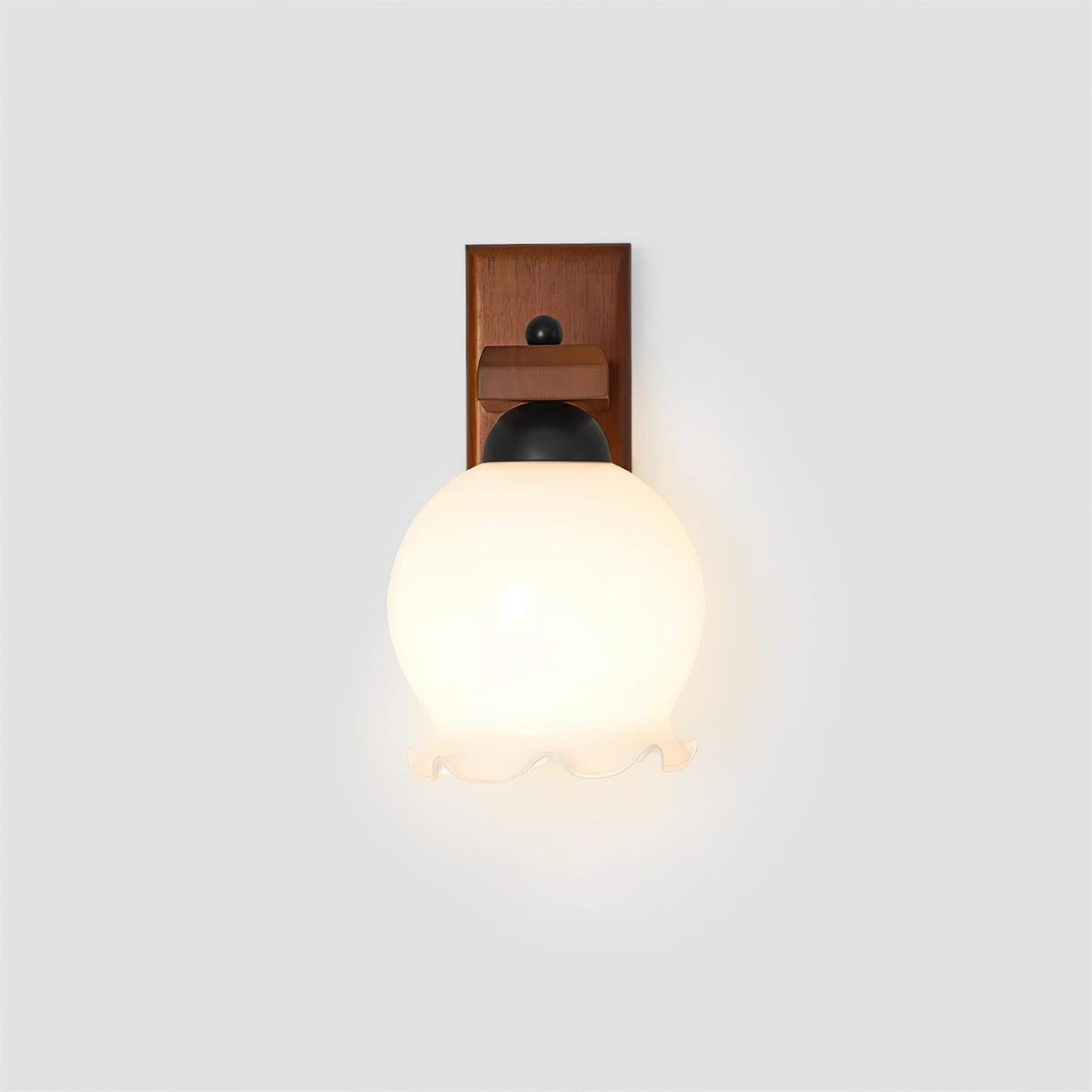 Aveninelia wandlamp