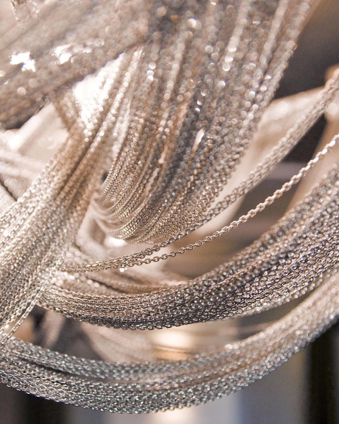 Talj plafondlamp met ketting van aluminium en tassel in nikkel