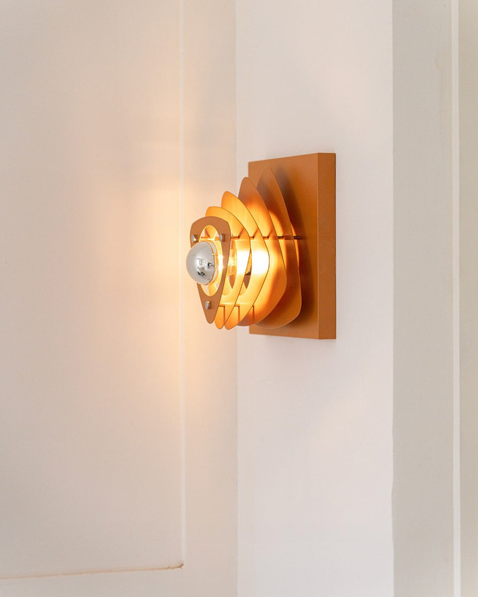Elauielle wandlamp