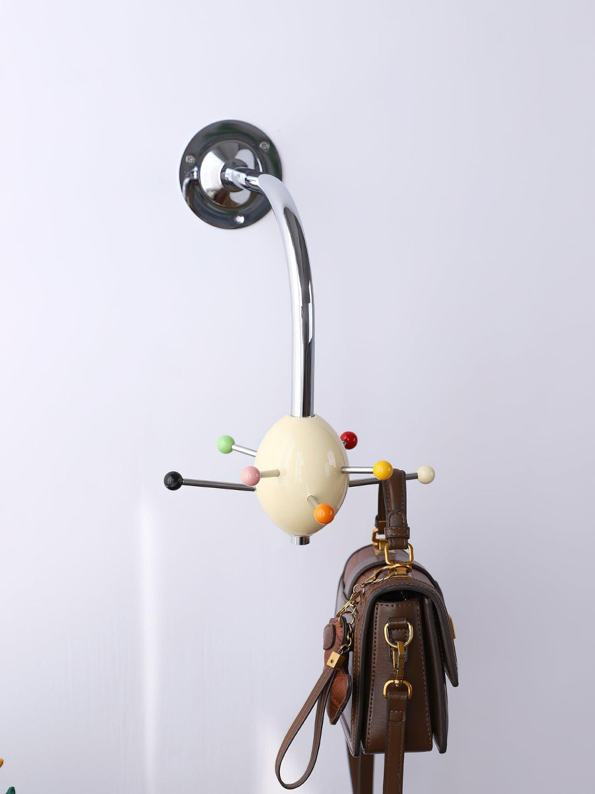Avenivian Orbit Wandrek