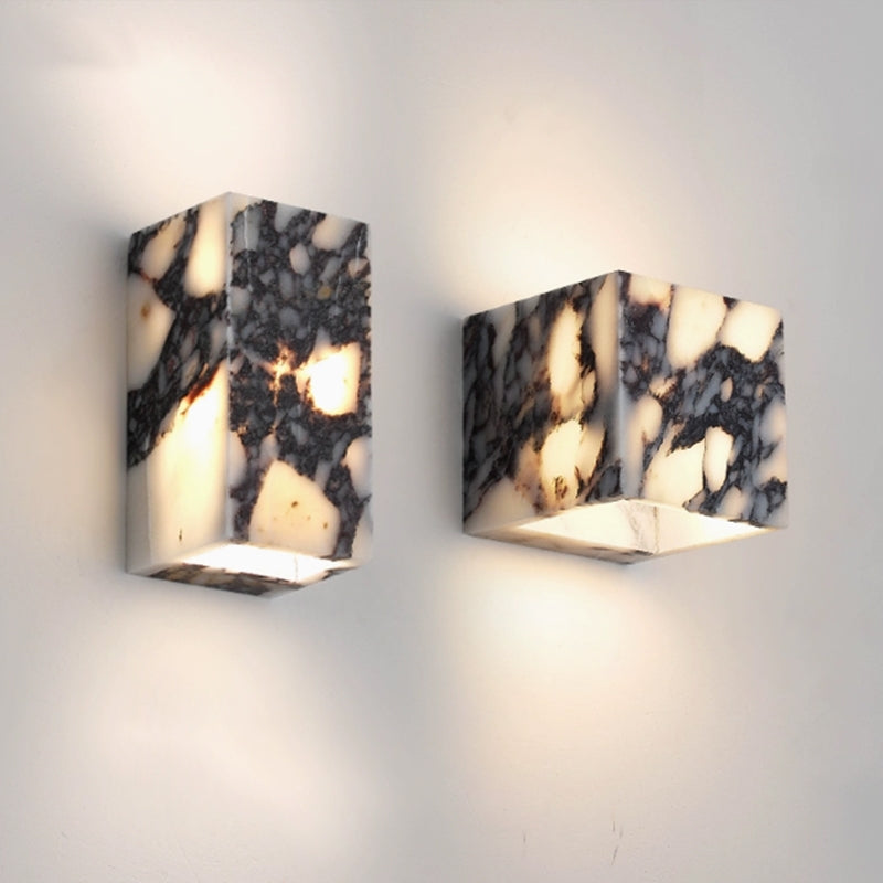 Neranina wandlamp in marmer