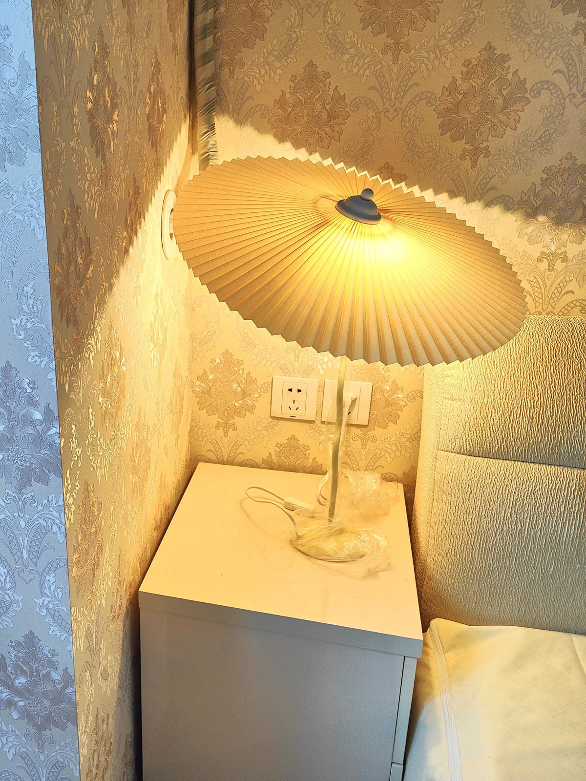 Vioro tafellamp van textiel