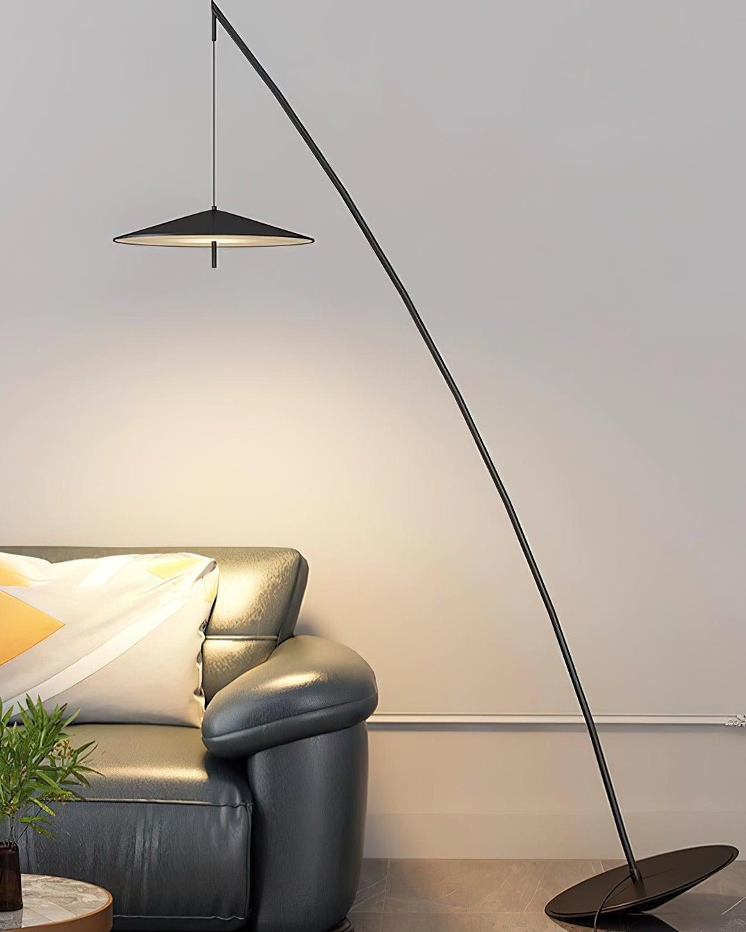 Arcana Zwart Minimalistische vloerlamp