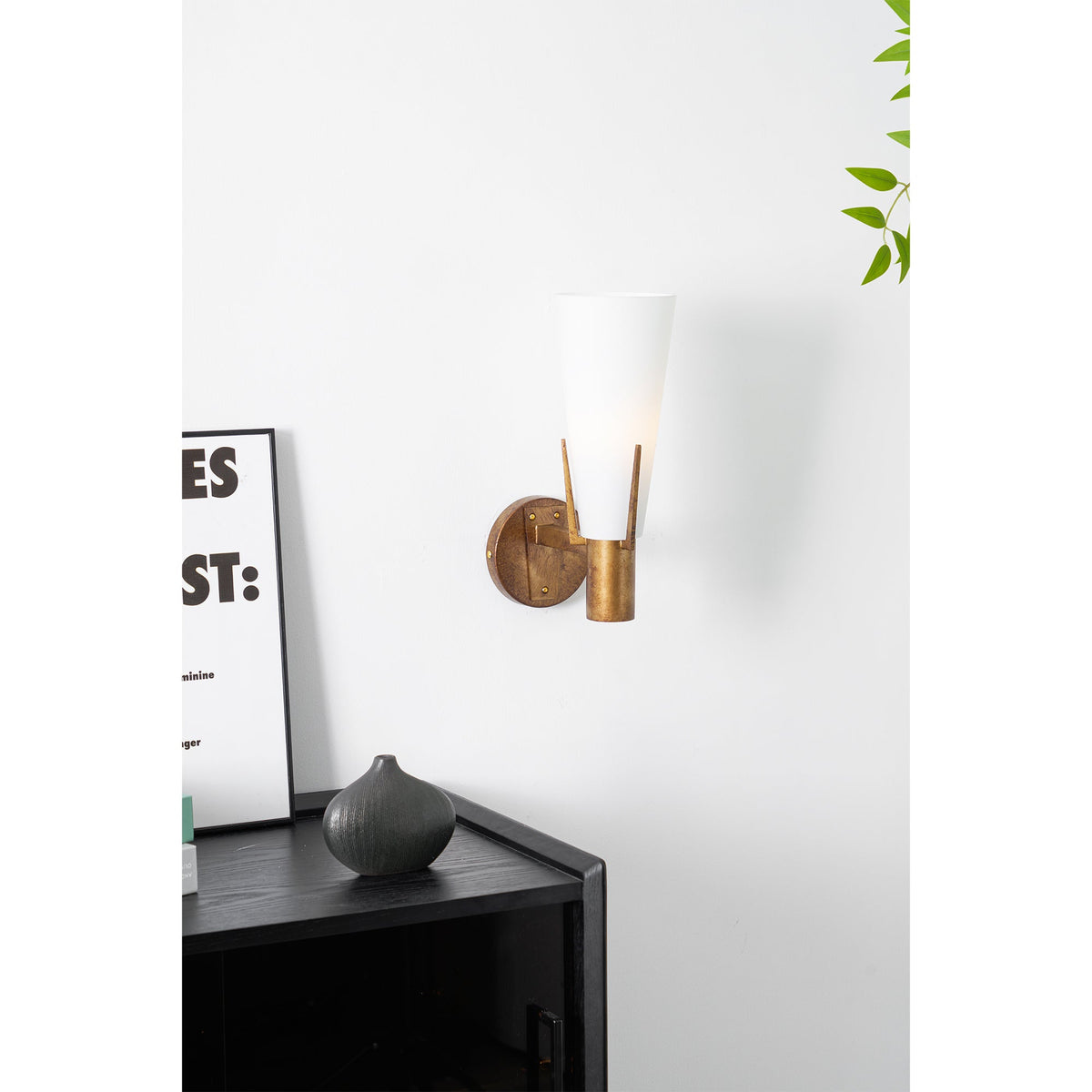Vatalel wandlamp