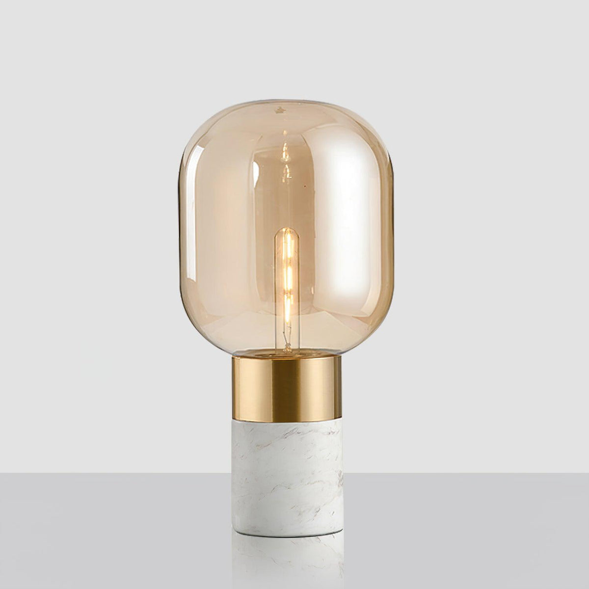 Aurdoren Minimalistische tafellamp met marmeren basis en cognac glas