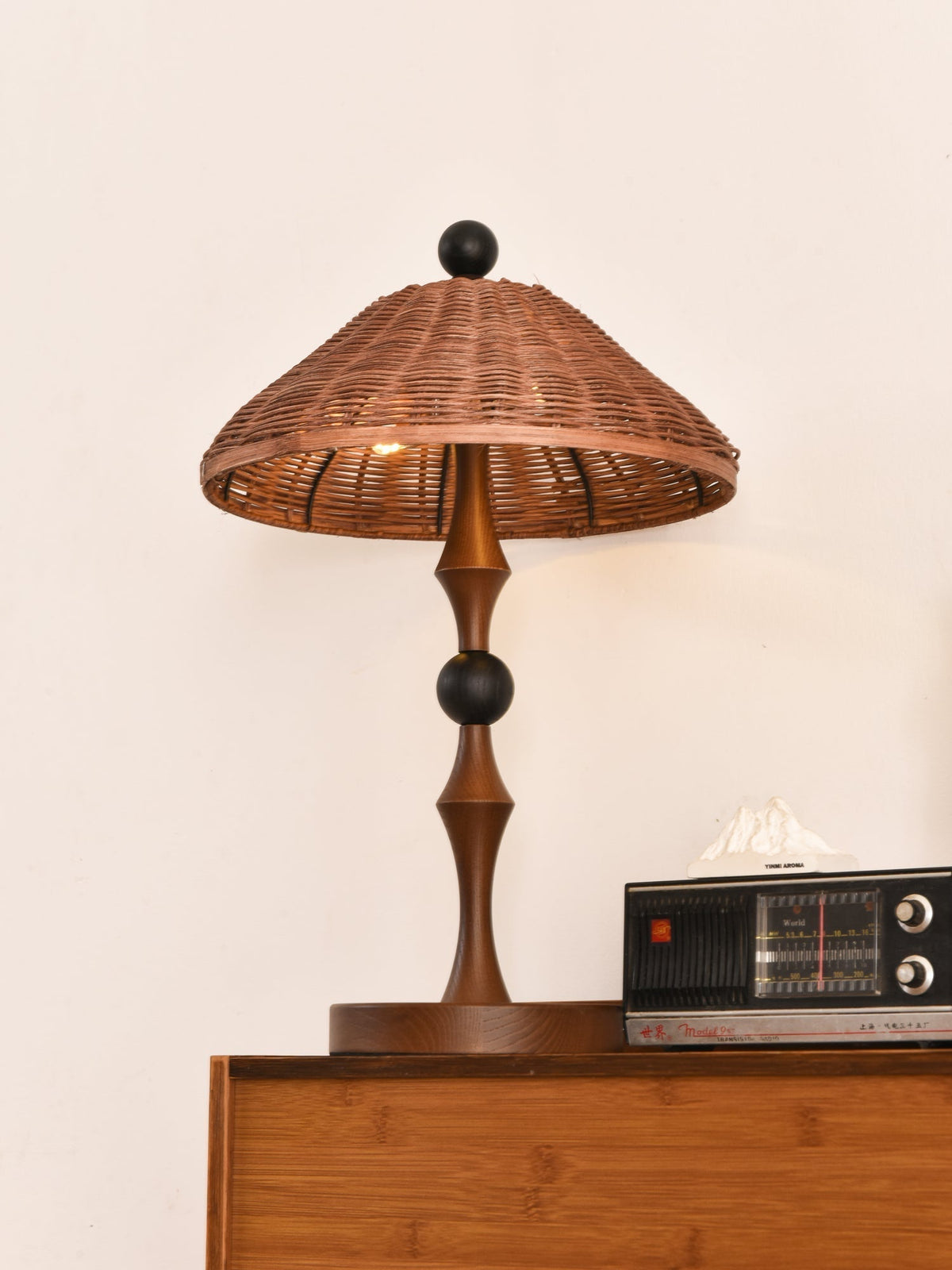Miran Houten Rotan Vintage tafellamp