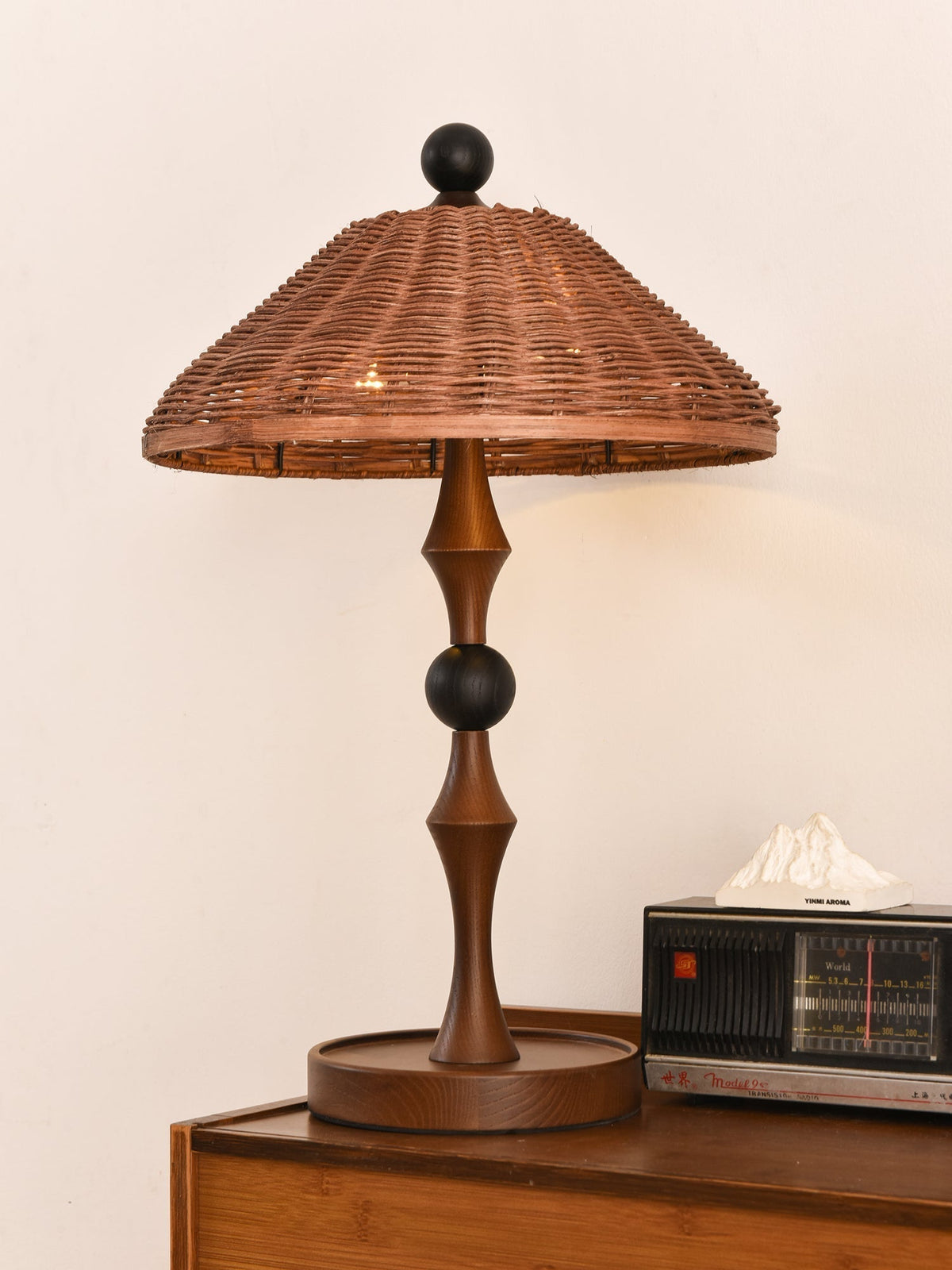 Miran Houten Rotan Vintage tafellamp