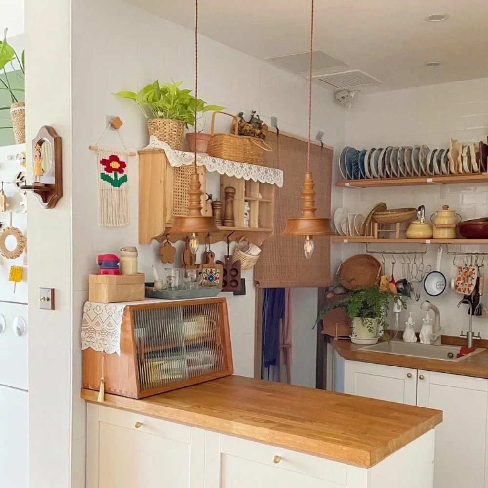 Tessira hanglamp van walnoothout met industriële stijl