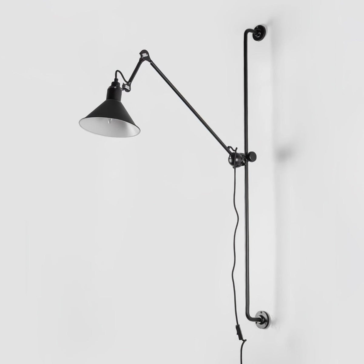 Dral Support Frame Rocker wandlamp