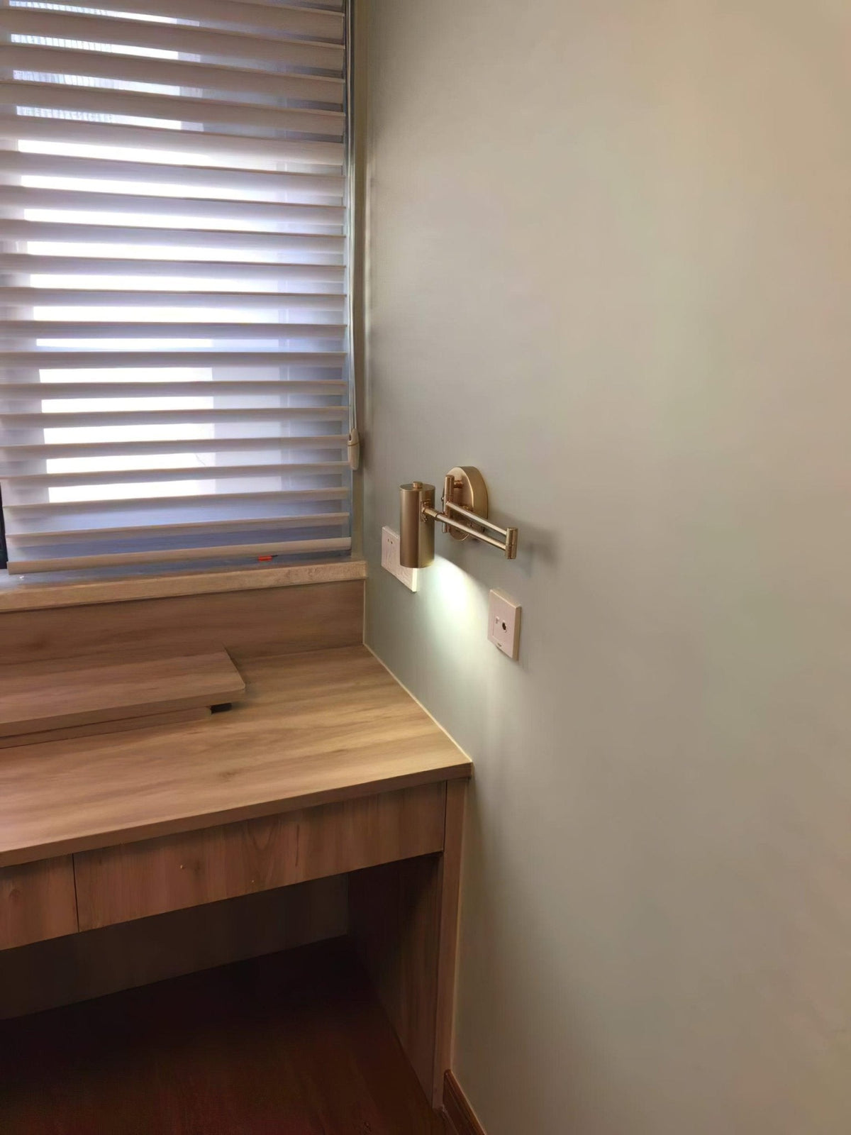 Auraelle wandlamp messing Schuifarm Verstelbaar