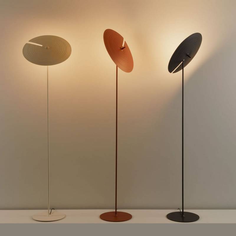 Spira moderne vloerlamp van aluminium