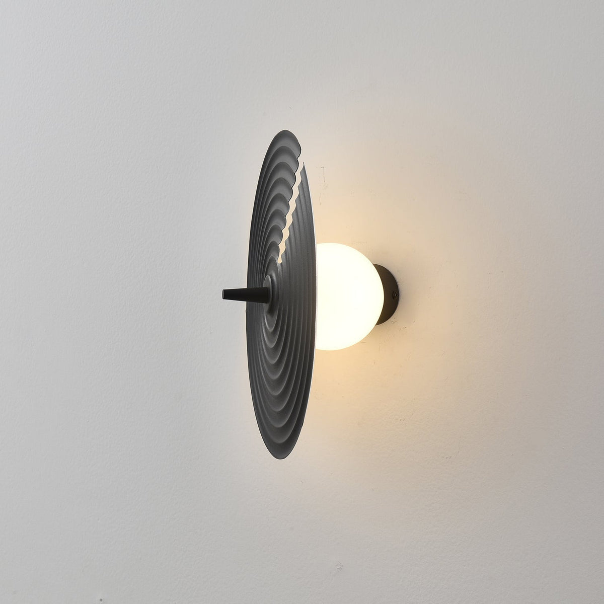Avvarir klassieke Noordse kunst wandlamp