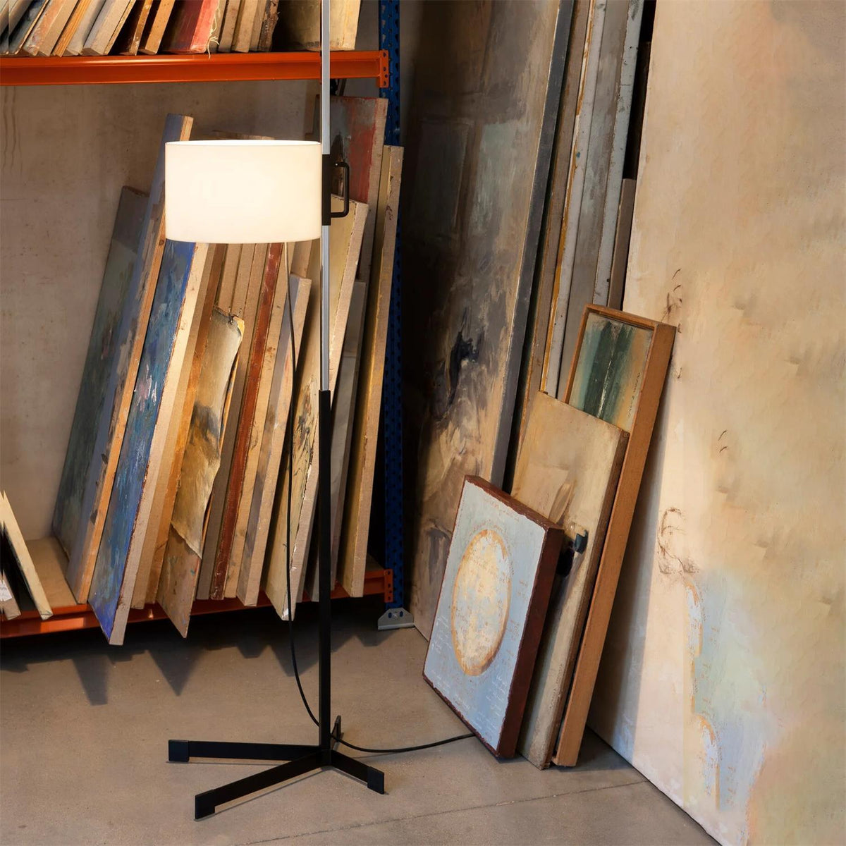 Reniselia vloerlamp