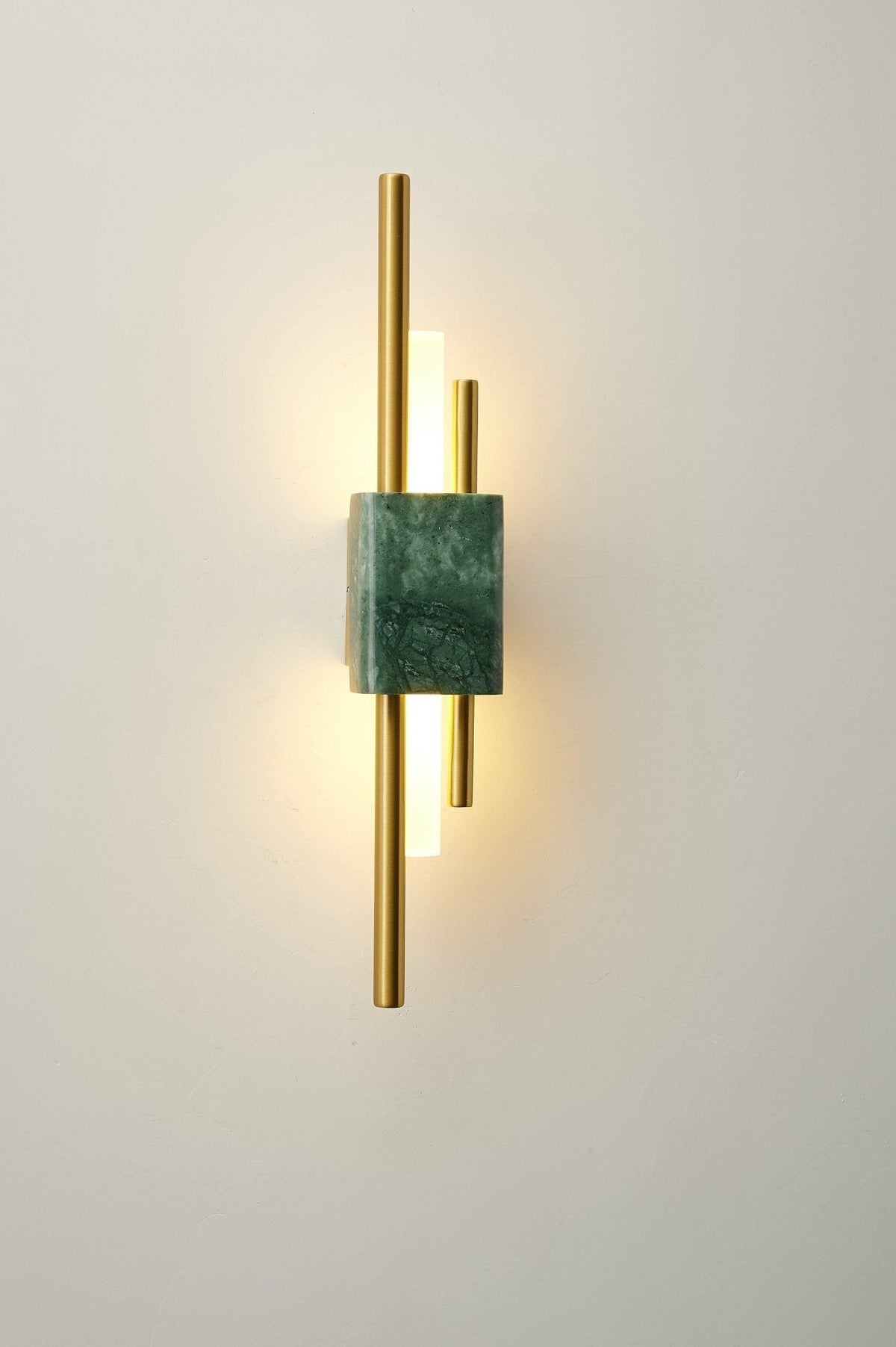 Evely Premium Noordse kunst wandlamp met marmer, met stekker