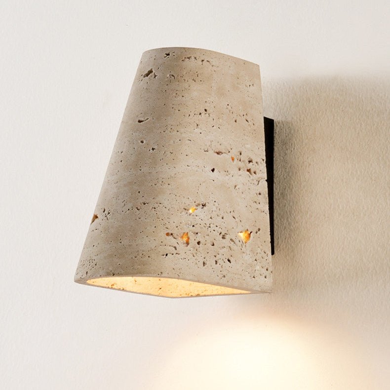 Tavren travertin wandlamp