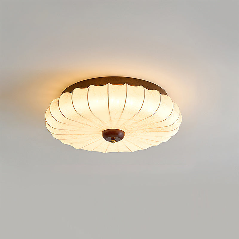 Miroraine vlakke plafondlamp walnootkleurige afwerking beige stoffen kap