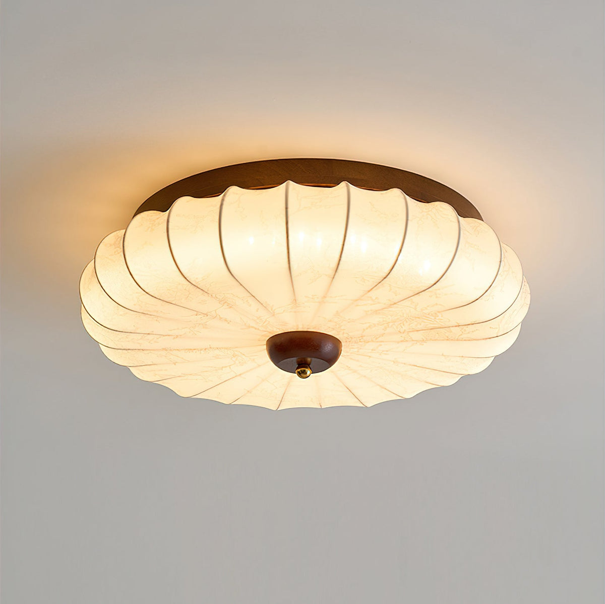 Miroraine vlakke plafondlamp walnootkleurige afwerking beige stoffen kap