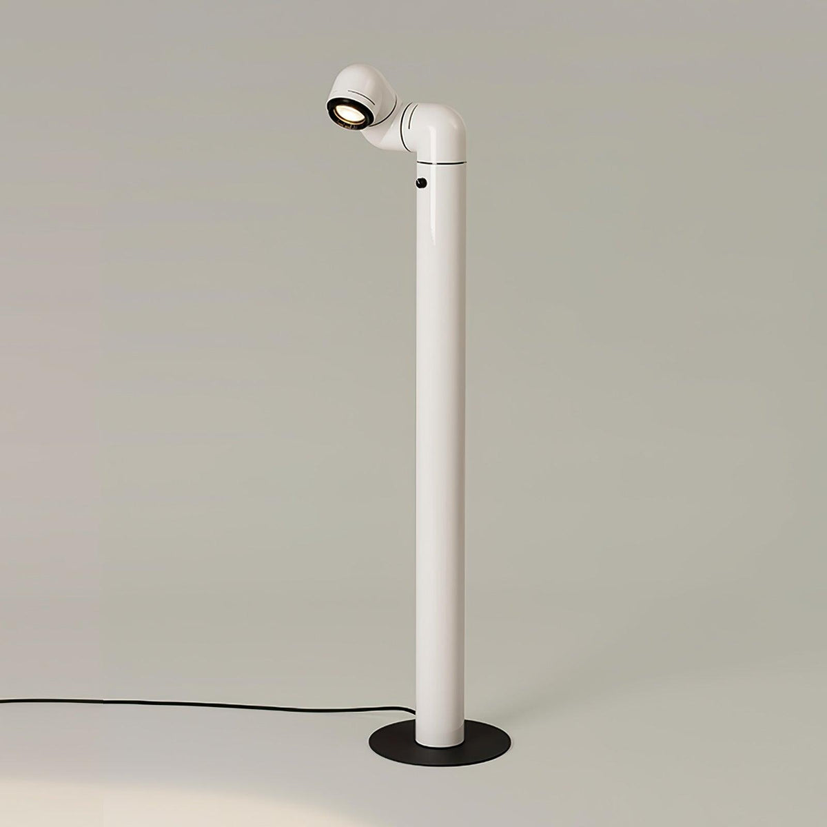 Nyor Aluminium vloerlamp