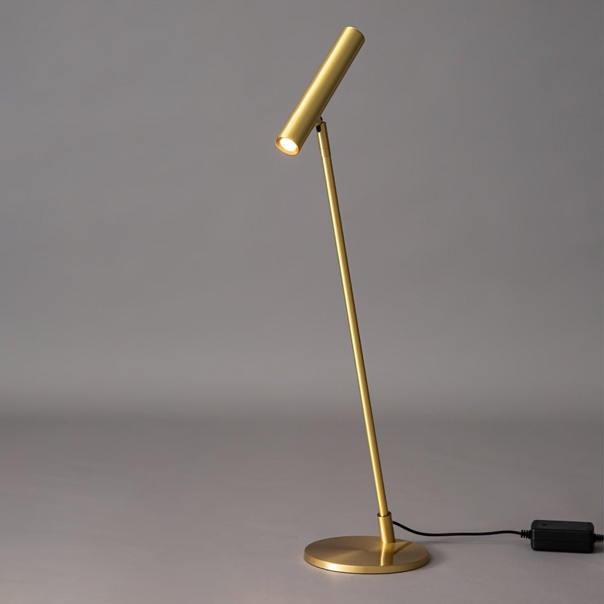 Anor minimalistisch tafellamp