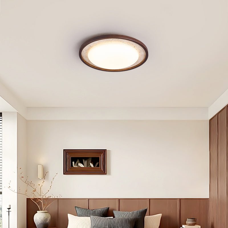 Bexm ronde plafondlamp van geel travertin en walnoothout