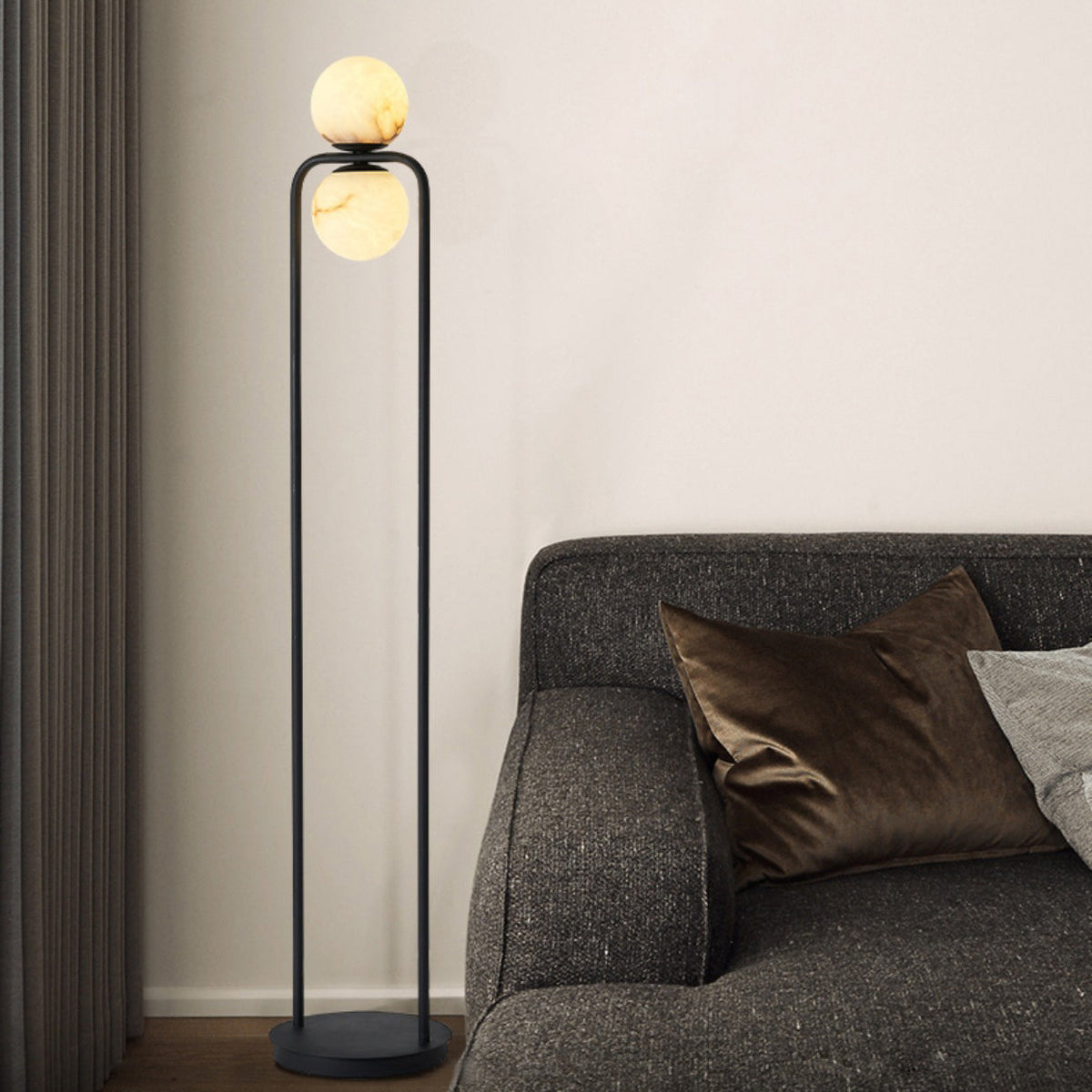 Cirenaine vloerlamp