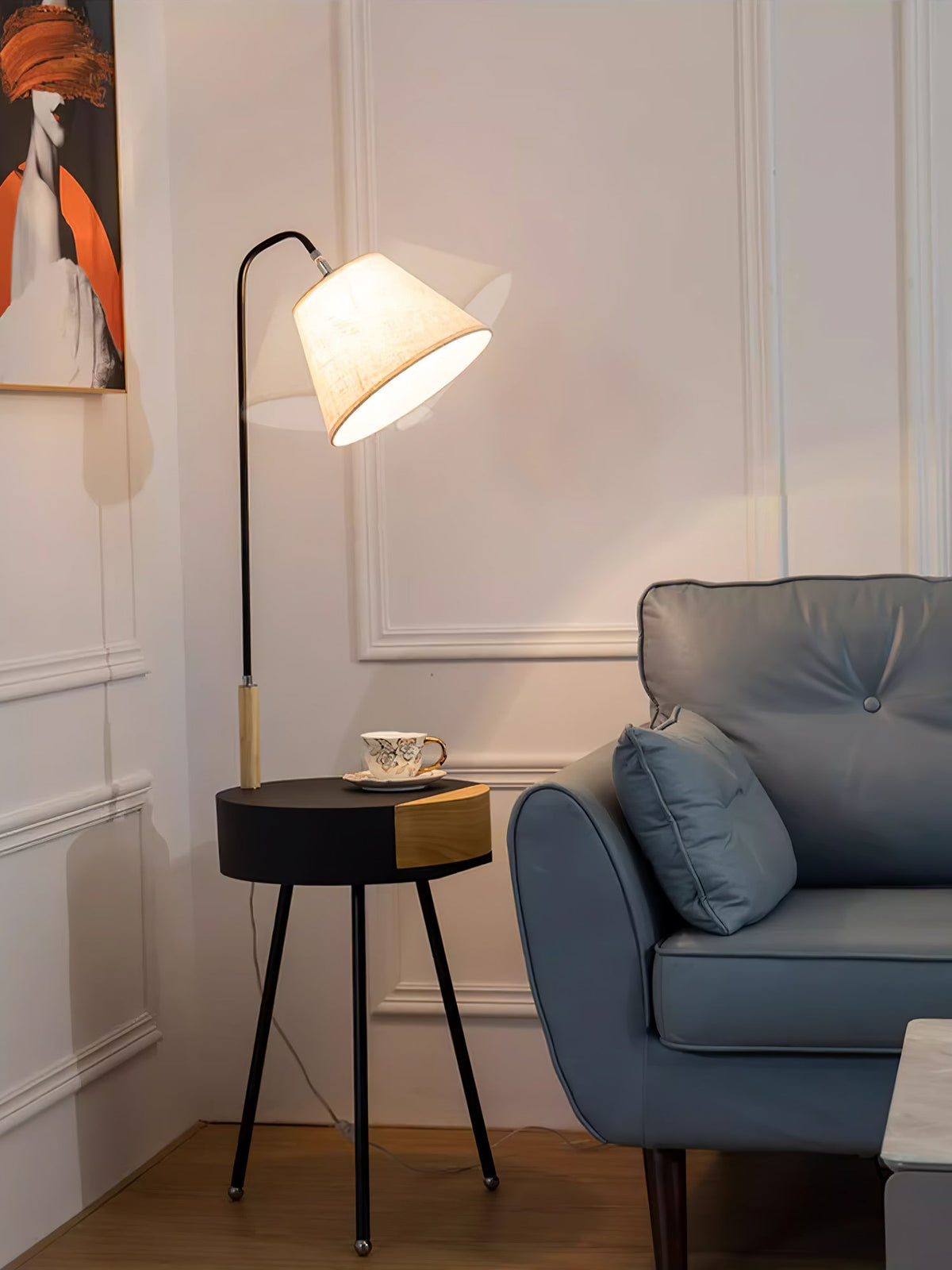 Lumo driepoot vloerlamp van linnen