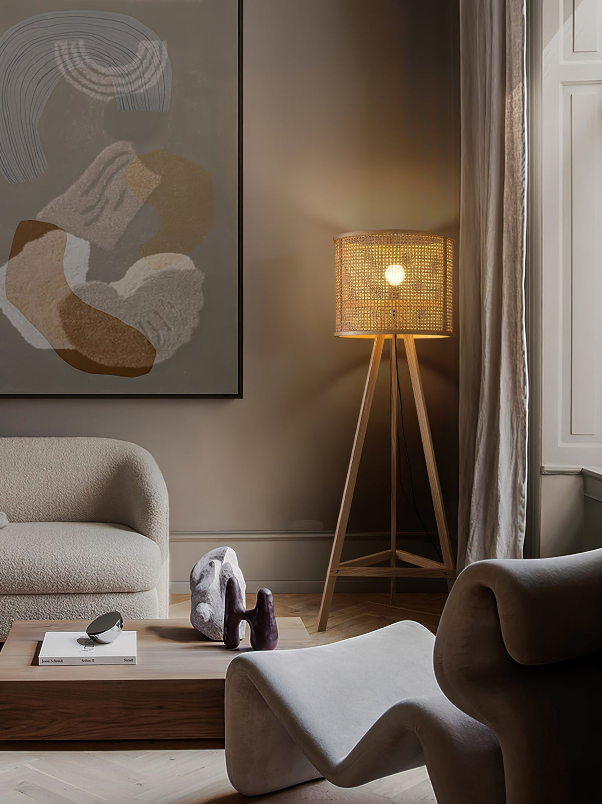 Olsolyra rotan geweven vloerlamp met driepoot en houten frame