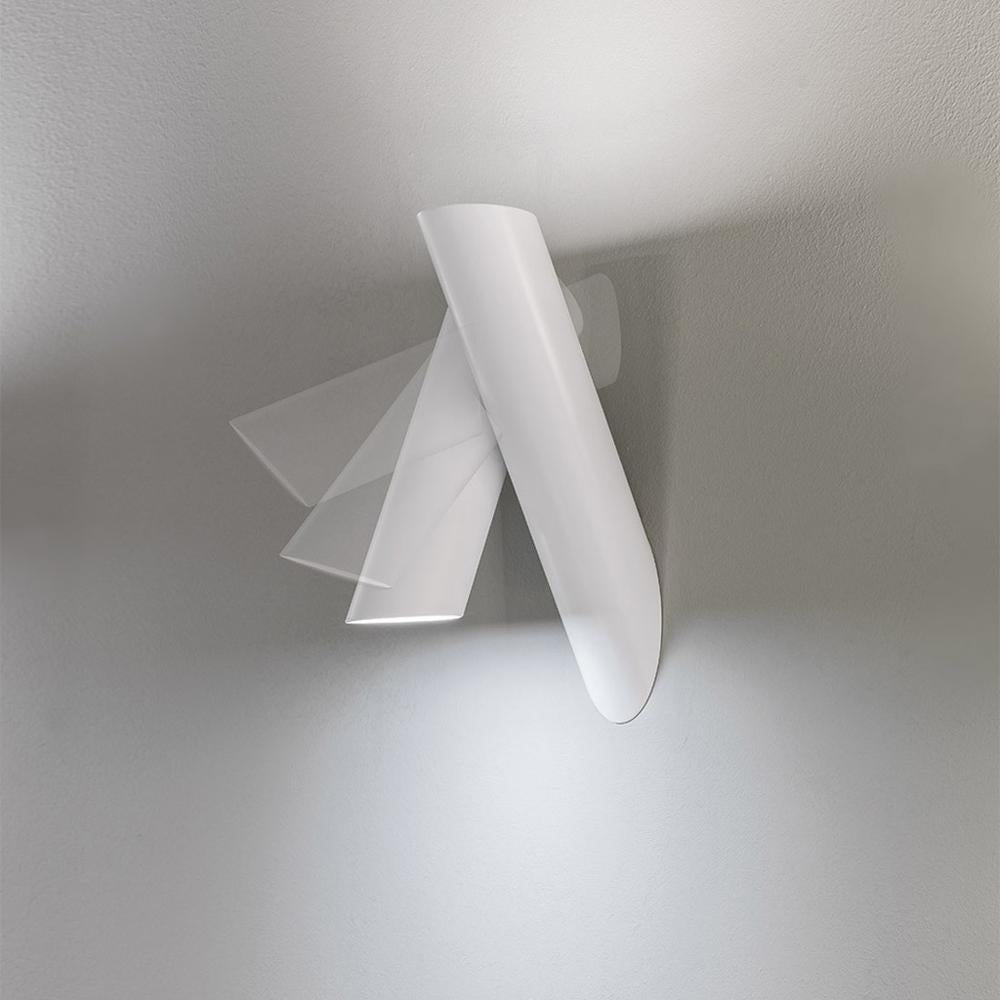 Perylis Moderne wandlamp met Minimalistische Tuben