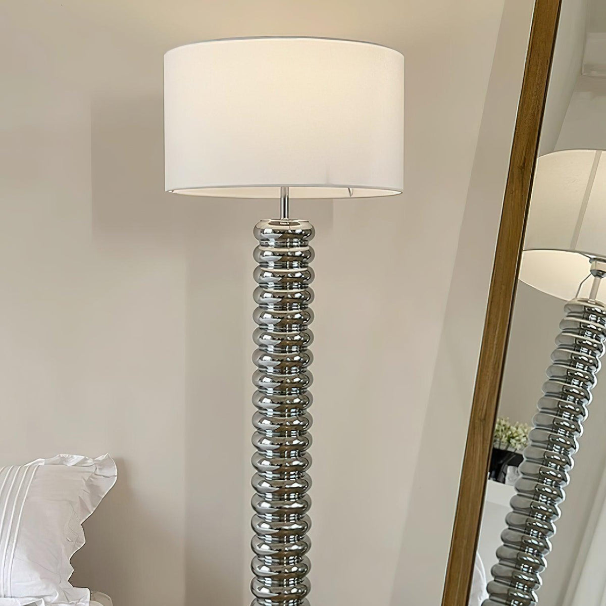 Twisy vloerlamp