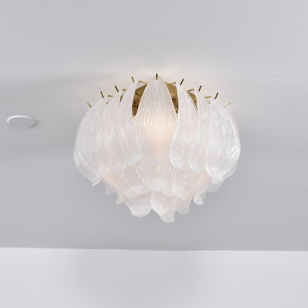 Liorivina plafondlamp Murano bloemblaadjes handgemaakte glas vlakke plafondlamp