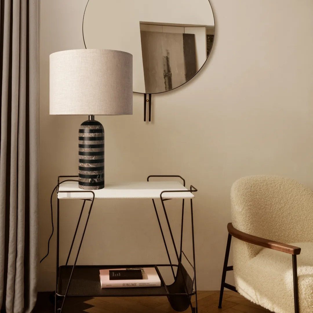 Avery moderne tafellamp