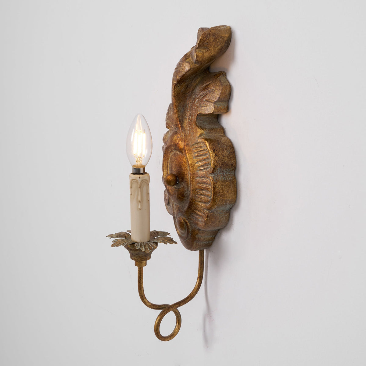 Reniise wandlamp