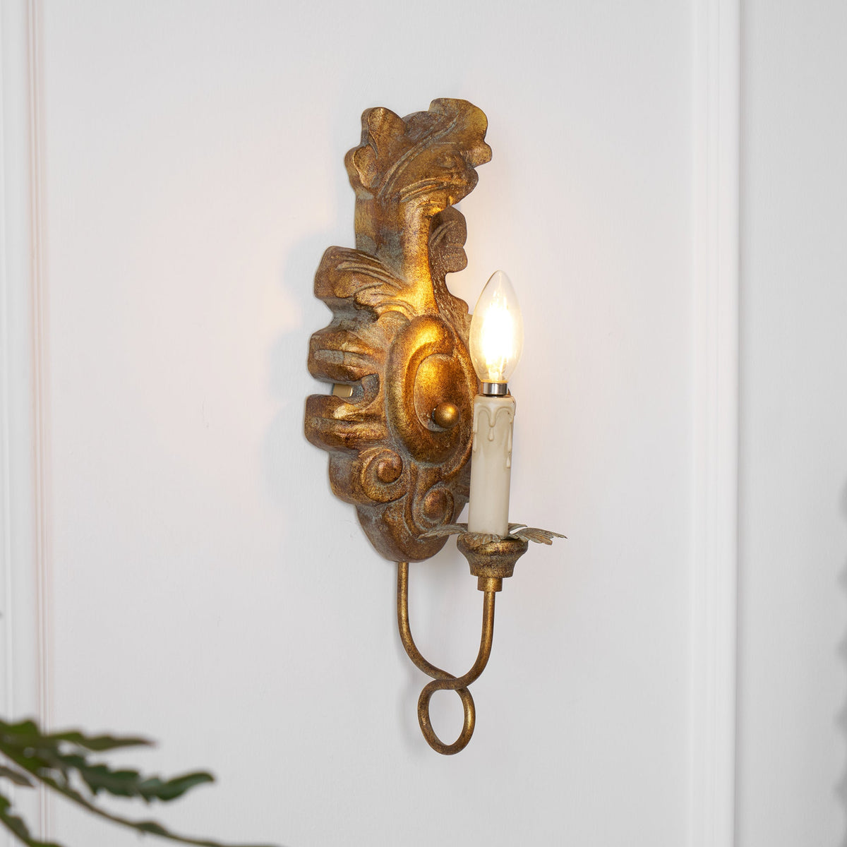 Reniise wandlamp