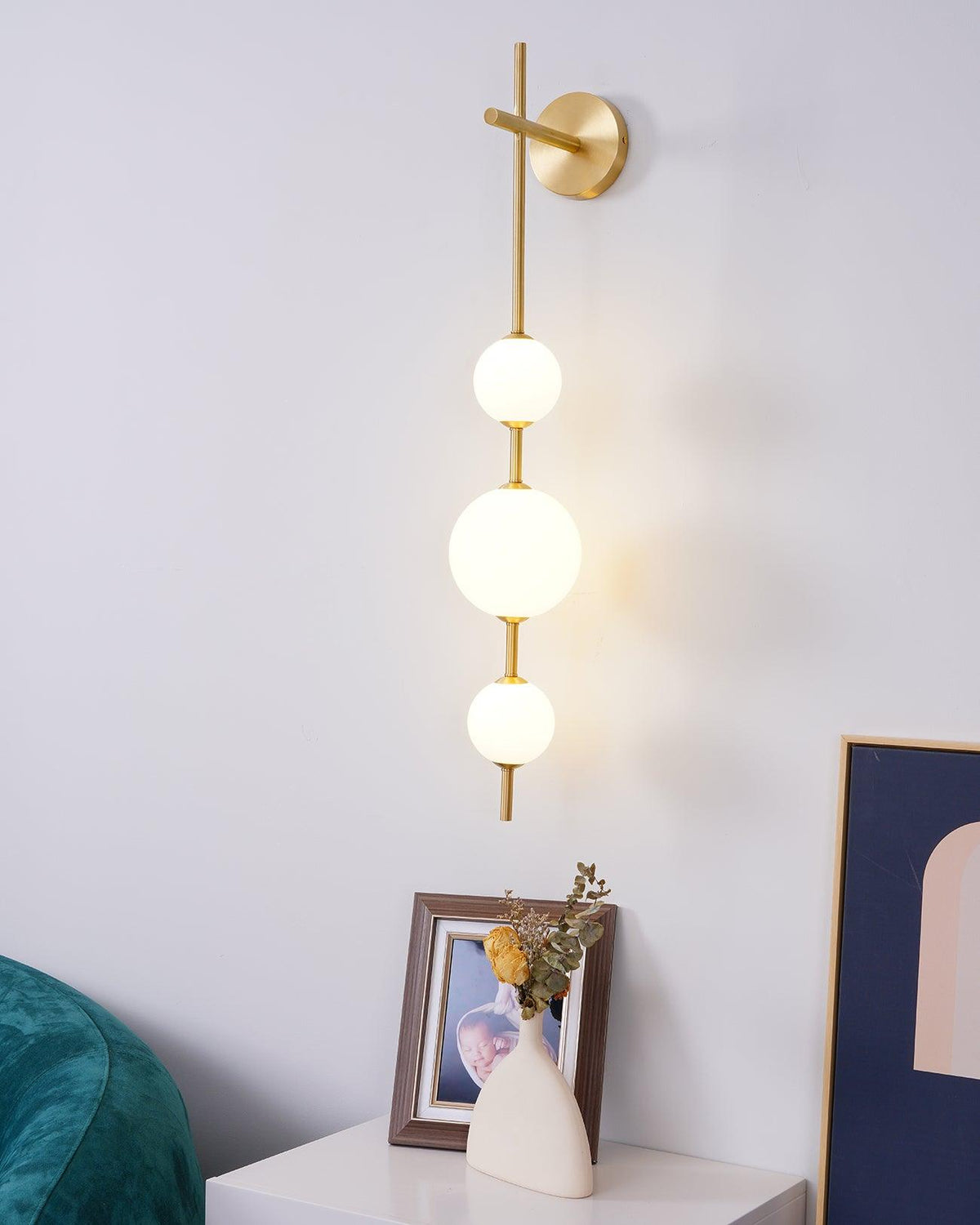 Ilraeia wandlamp met verticale bollen