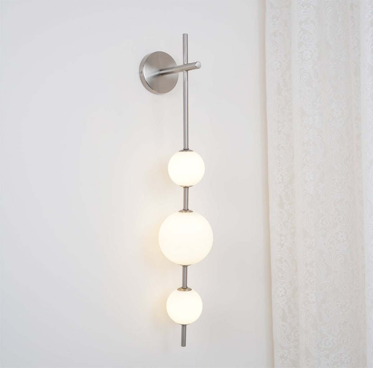 Miriiella wandlamp Verticale Bol Minimalistisch