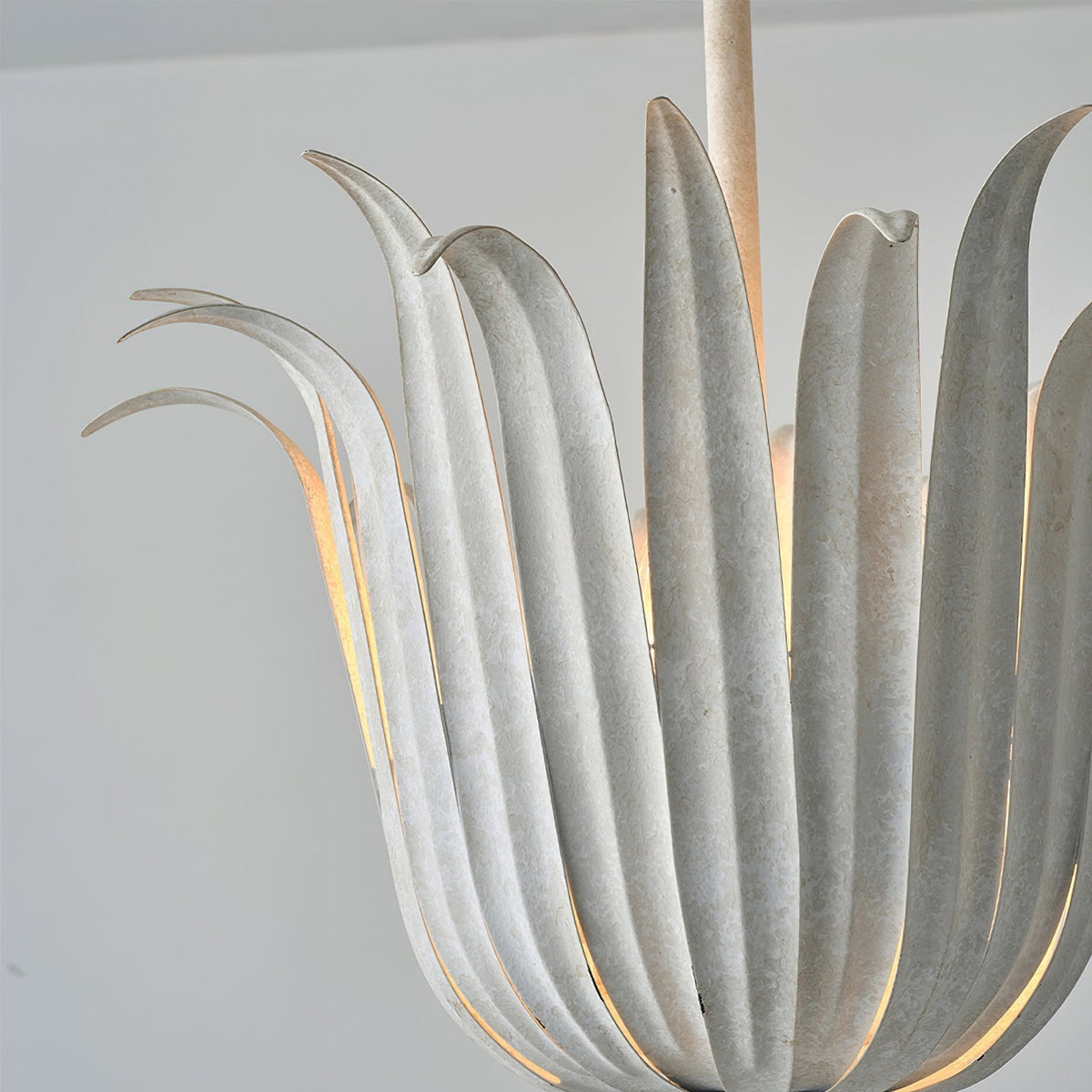 Selivaine hanglamp met bloemblaadjes
